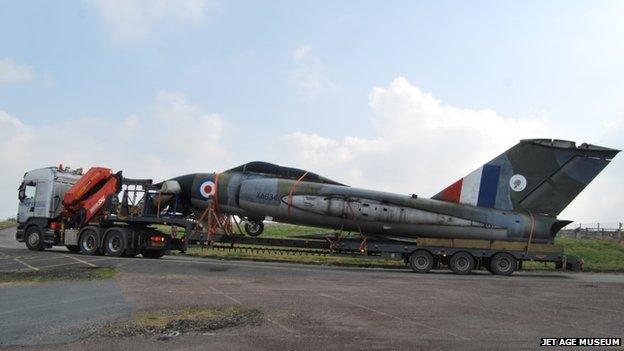 Gloster Javelin being unloaded from a lorry