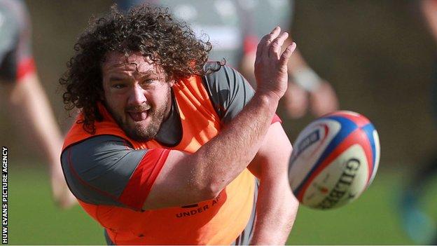 Adam Jones in training with Wales