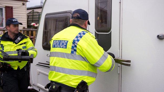 Police slavery raid in Oxford