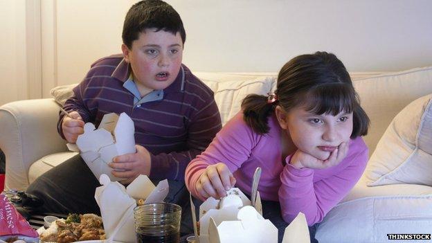 Children eating takeaway