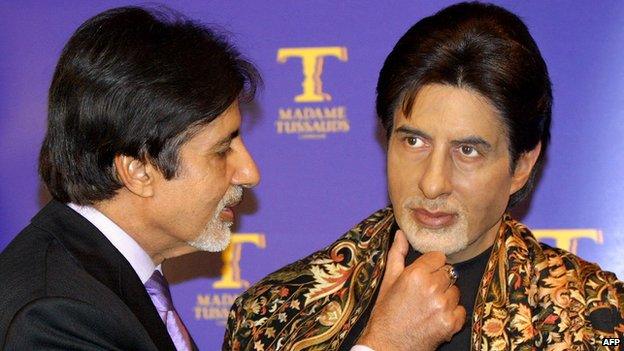 Amitabh Bachchan with his wax model