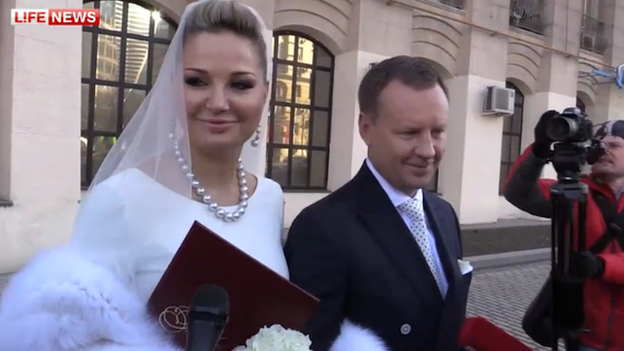 Maria Maksakova-Igenbergs and Denis Voronenkov after their wedding