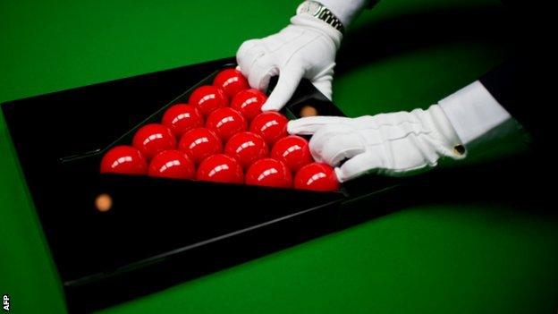 Snooker balls