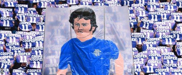 Rangers fans pay tribute to the late Davie Cooper