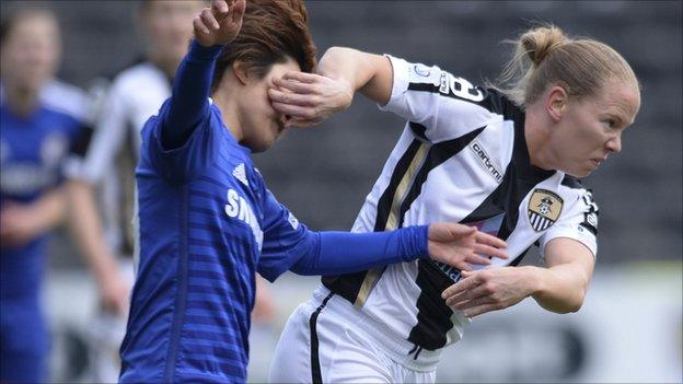 Ji So-Yun of Chelsea Ladies FC and Danielle Buet of Notts County Ladies FC