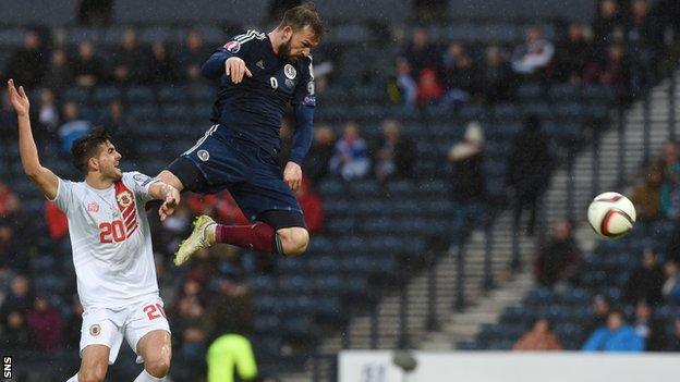 Steven Fletcher scored a hat-trick as Scotland ran out 6-1 winners against Gibraltar