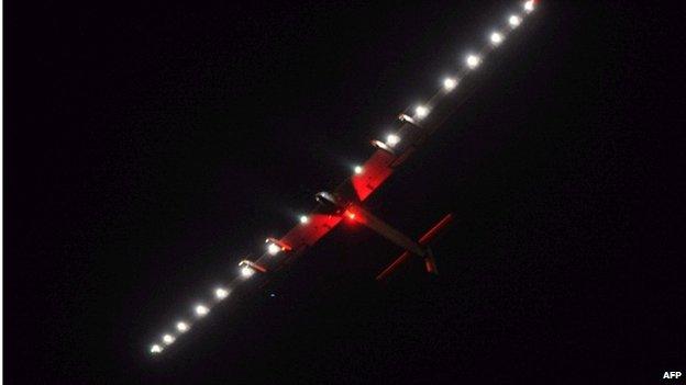 Solar Impulse on approach to Chongqing, China