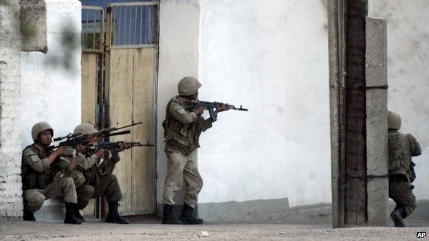 Troops in position during the unrest in Andijan