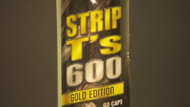 Strip Ts