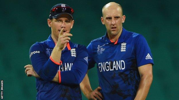 Eoin Morgan and James Tredwell