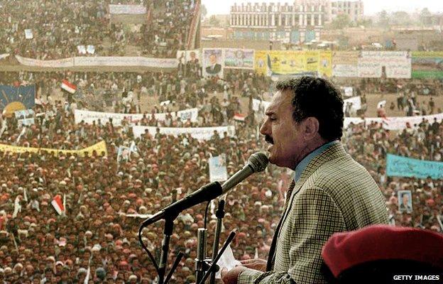 Yemeni President Ali Abdullah Saleh gives a speech during a mass rally in the city of Dhamar, 100km south of the capital Sanaa, 20 September 1999