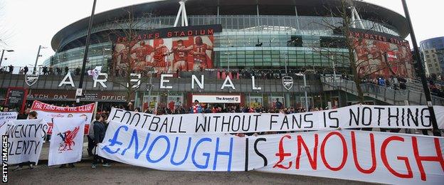 Ticket protest flags