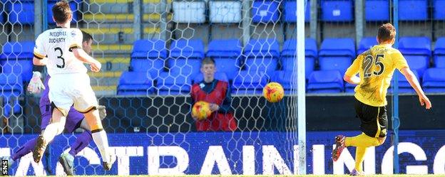 Scott Pittman puts Livingston into the lead