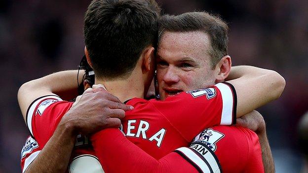 Wayne Rooney and Ander Herrera