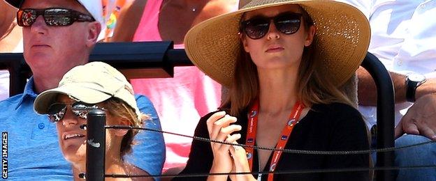 Amelie Mauresmo and Kim Sears