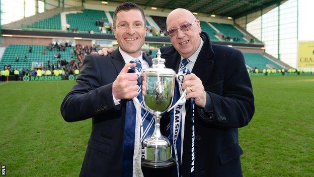 Turnbull Hutton (right) celebrates winning the Scottish Challenge Cup in 2014 with Raith Rovers manager Grant Murray