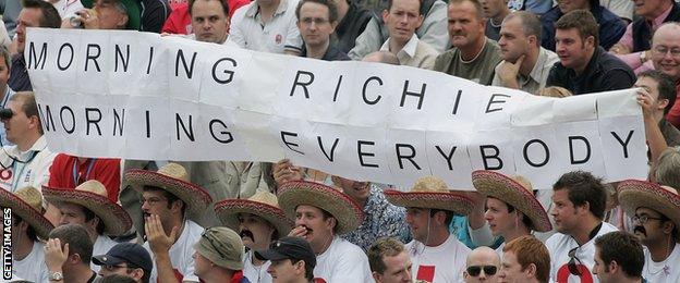 Richie Benaud fans