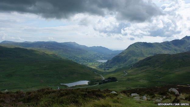 The Nant Gwynant valley