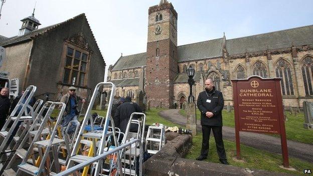 Media ladders outside Dunblane Cathedral