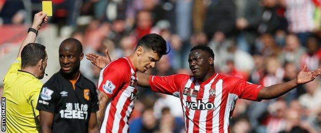 Southampton midfielder Victor Wanyama is booked