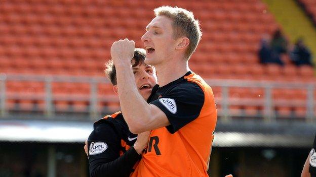 Dundee United's Chris Erskine celebrates