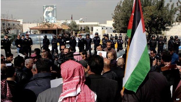 Muslim Brotherhood supporters in Amman (Feb 2015)