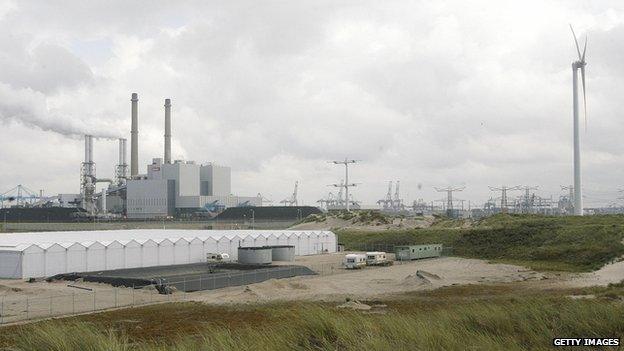 Electricity plant, in Rotterdam 3 July 2007