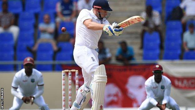 James Tredwell bats