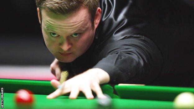 Shaun Murphy lines up a pot during this year's Masters