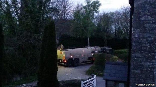 Lorry blocking road