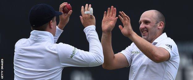 Gary Ballance and James Tredwell