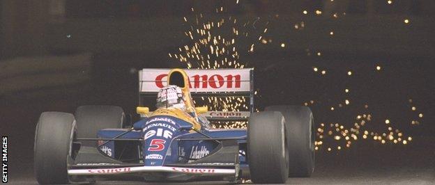 Nigel Mansell sparks 1992