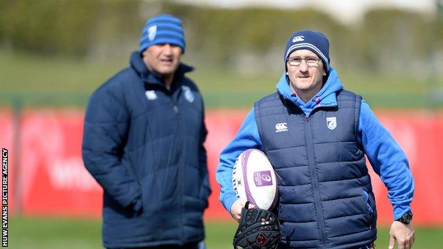 Dale McIntosh (L) and Paul John (R) played and coached together at Pontypridd before joining Cardiff Blues