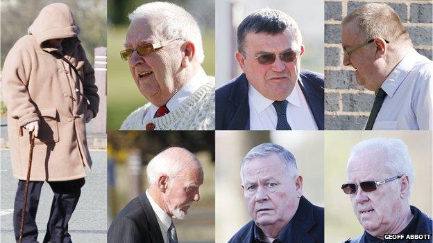O'r chwith: Gary Cooke, George Phoenix, Keith Stokes, Roy Norry, Edward Huxley, David Lightfoot a Roger Griffiths