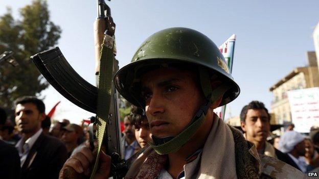 Houthi supporters at a rally in Sanaa, Yemen (16 April 2015)