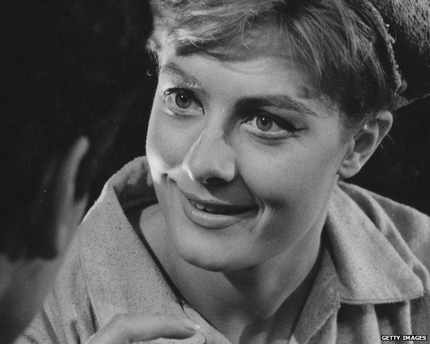 11th January 1962: English actress Vanessa Redgrave (1937 - ) as Rosalind in a Royal Shakespeare Theatre Company production of 'As You Like It' at the Aldwych Theatre, London