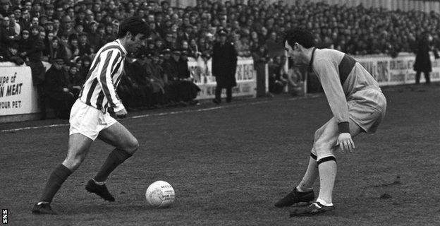 Tommy McLean (left) in action for Kilmarnock