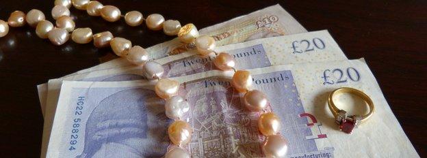 money and jewellery