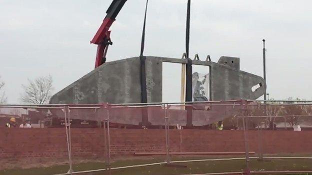 Tank memorial in Lincoln