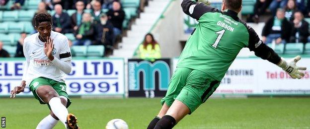 Dominique Malonga scores for Hibernian against Alloa Athletic