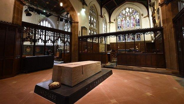 Richard III tomb