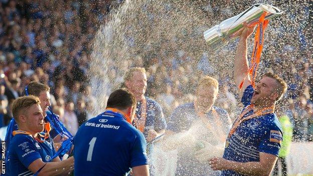 Leinster celebrating the 2014 Pro 12 final