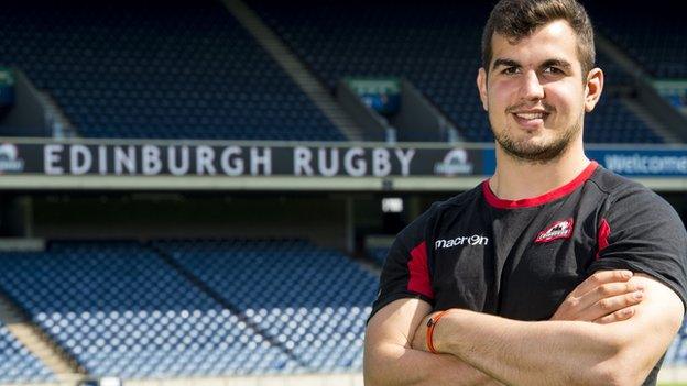 Edinburgh hooker Stuart McInally