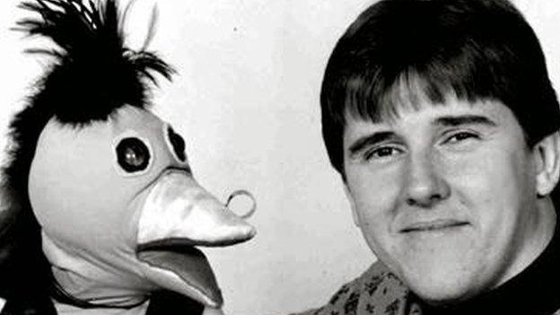 Un o bypedau enwog Slot Meithrin, gydag Wcw