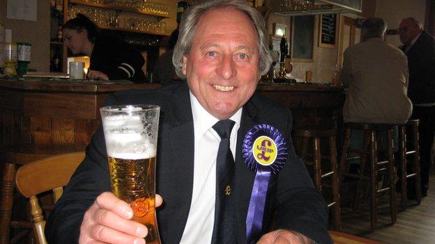 UKIP candidate Dave Fowler in the George and Dragon, Quainton