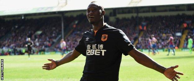 Hull striker Dame N'Doye