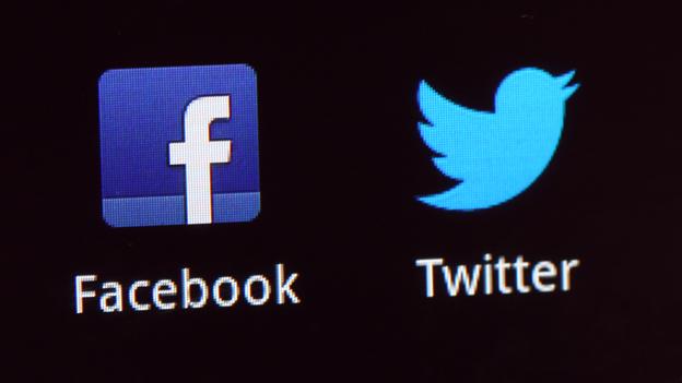 Facebook and Twitter logos