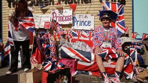 Royal fans outside hospital