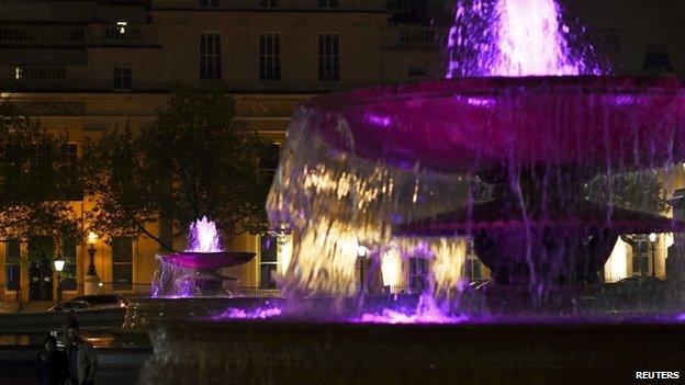 Trafalgar Square fountains