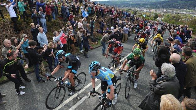 Tour de Yorkshire riders on Cow and Calf, Ilkley